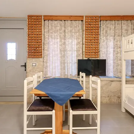 Apartment Anhel Ksamil